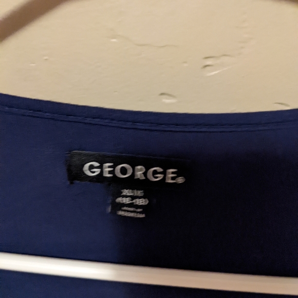 Dark blue blouse with sequins - Picture 2 of 2